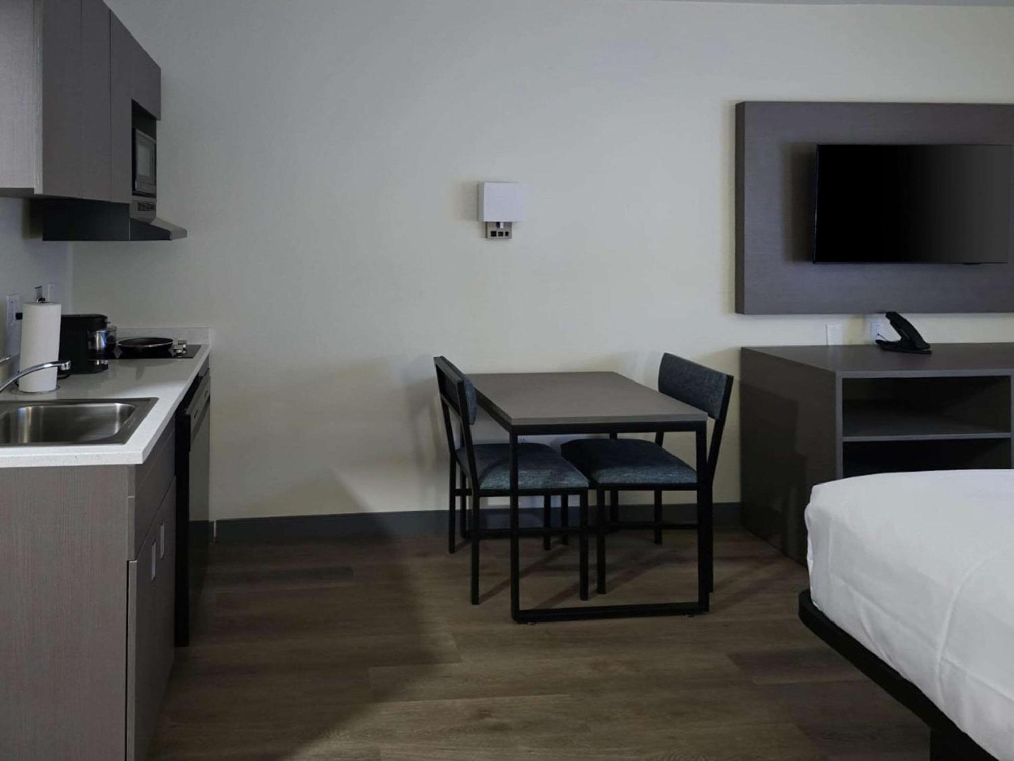 Mainstay Suites Prince George - Fort Gregg Екстериор снимка